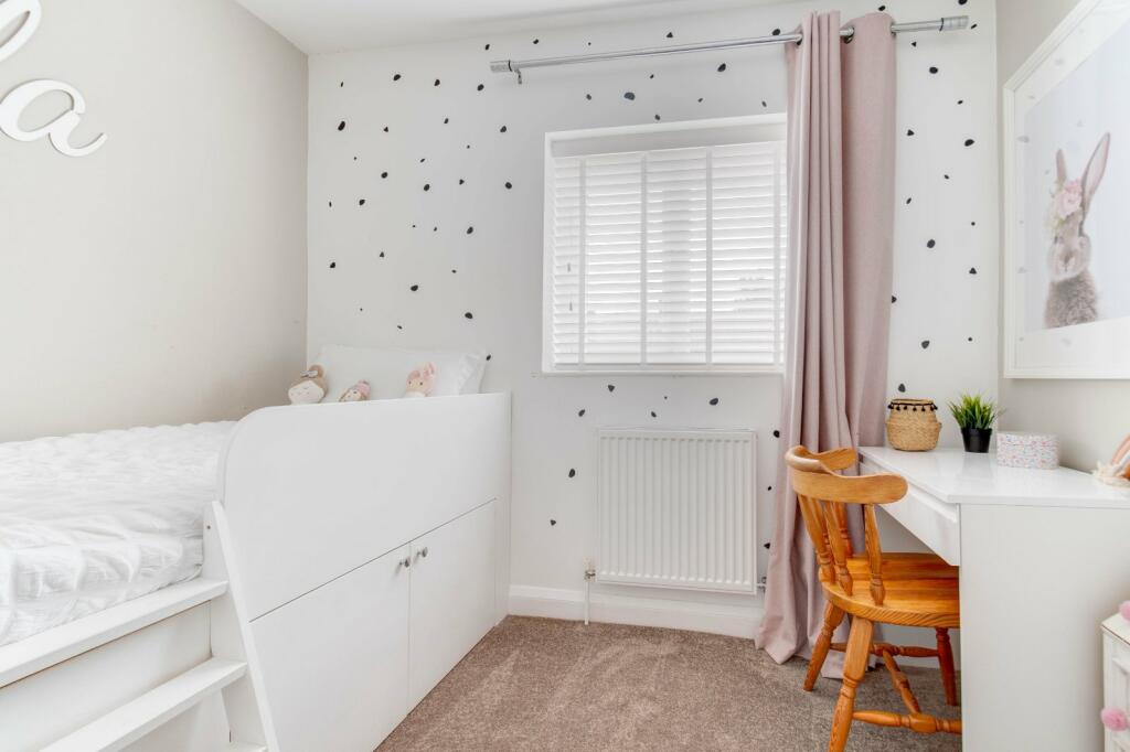 Additional property image - Fallowfield Road, Solihull, West Midlands, B92