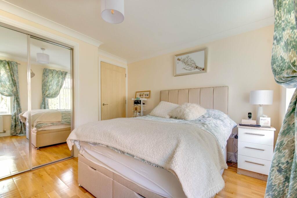 Additional property image - Tythe Barn Lane, Dickens Heath, Solihull, West Midlands, B90