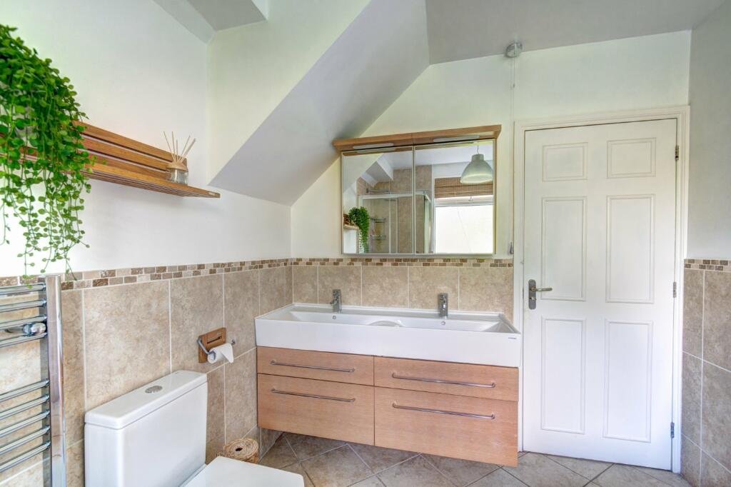 Additional property image - Sandy Hill Road, Shirley, Solihull, West Midlands, B90