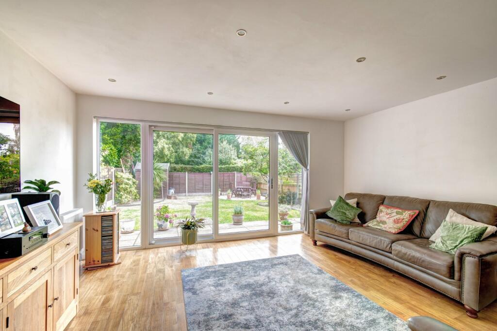 Additional property image - Westhill Close, Solihull, West Midlands, B92