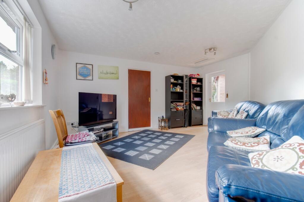 Additional property image - Brampton Crescent, Shirley, Solihull, West Midlands, B90