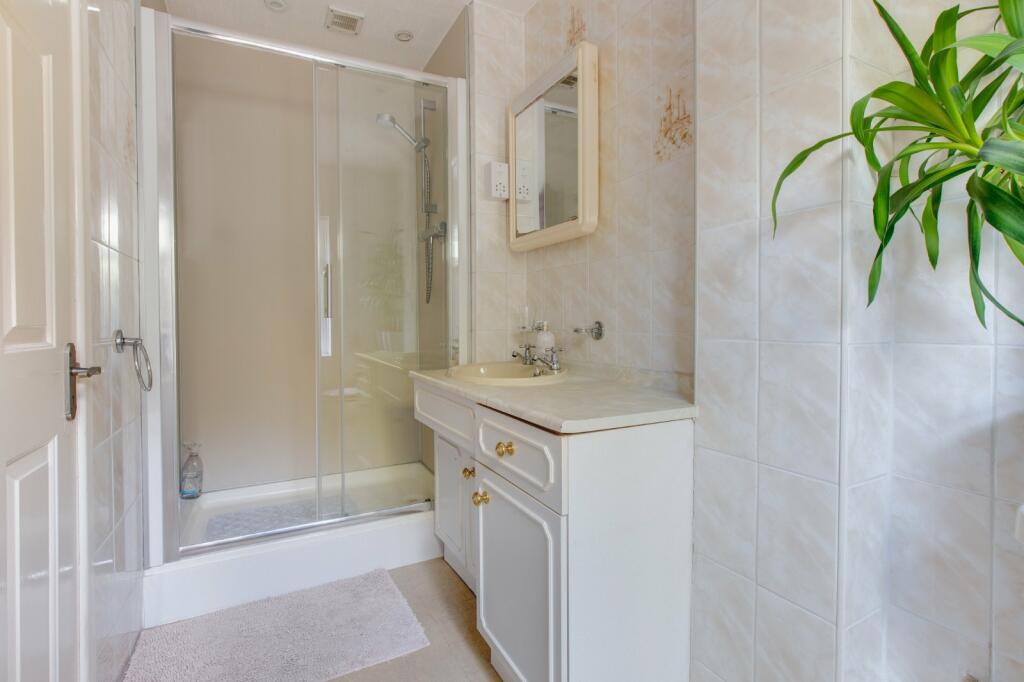 Additional property image - Streetsbrook Road, Shirley, Solihull, West Midlands, B90