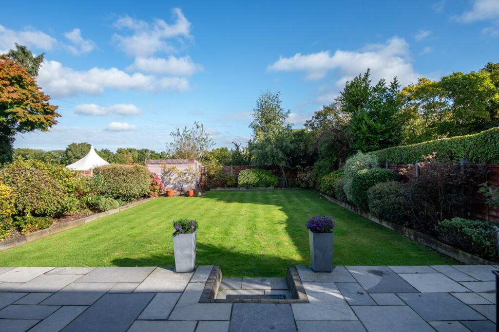 Additional property image - Streetsbrook Road, Shirley, Solihull, West Midlands, B90