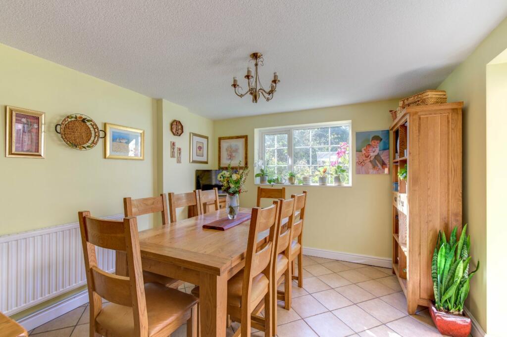 Additional property image - Kineton Green Road, Solihull, West Midlands, B92