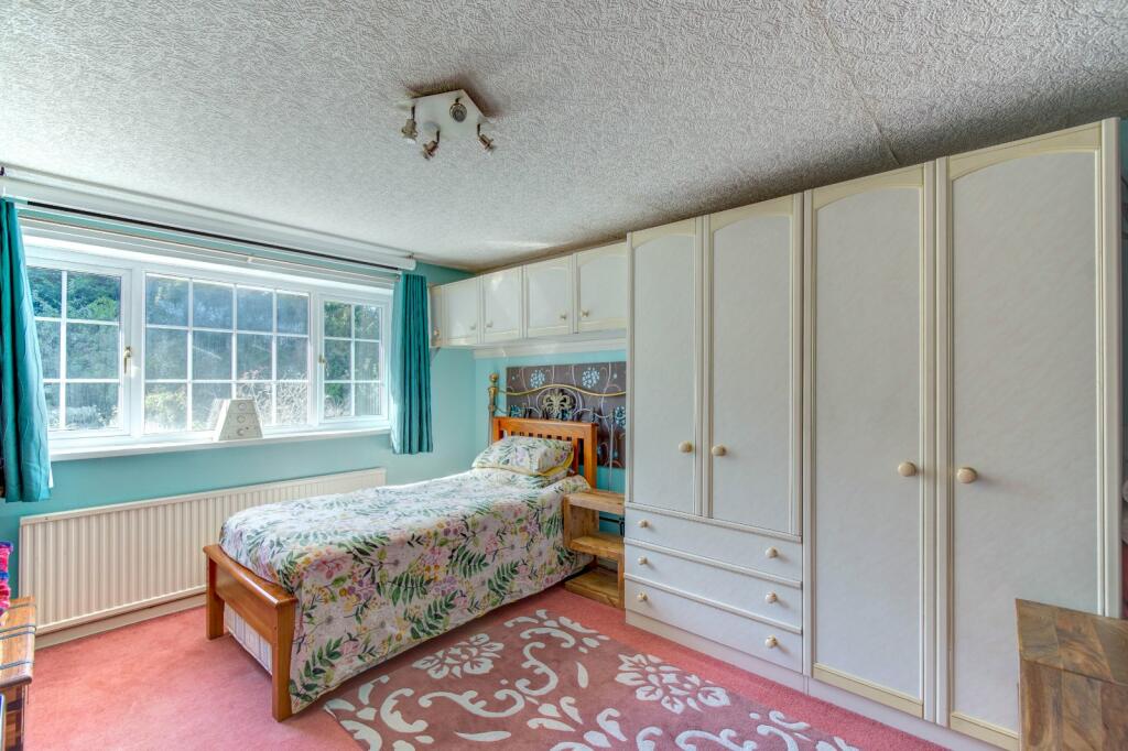 Additional property image - Kineton Green Road, Solihull, West Midlands, B92