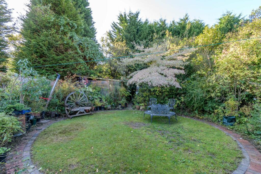 Additional property image - Kineton Green Road, Solihull, West Midlands, B92
