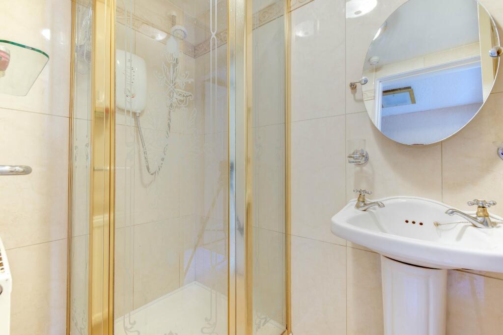 Additional property image - Kineton Green Road, Solihull, West Midlands, B92