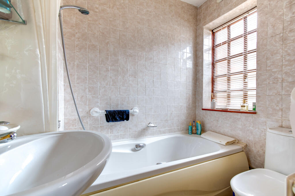 Additional property image - Gillscroft Road, Birmingham, West Midlands, B33
