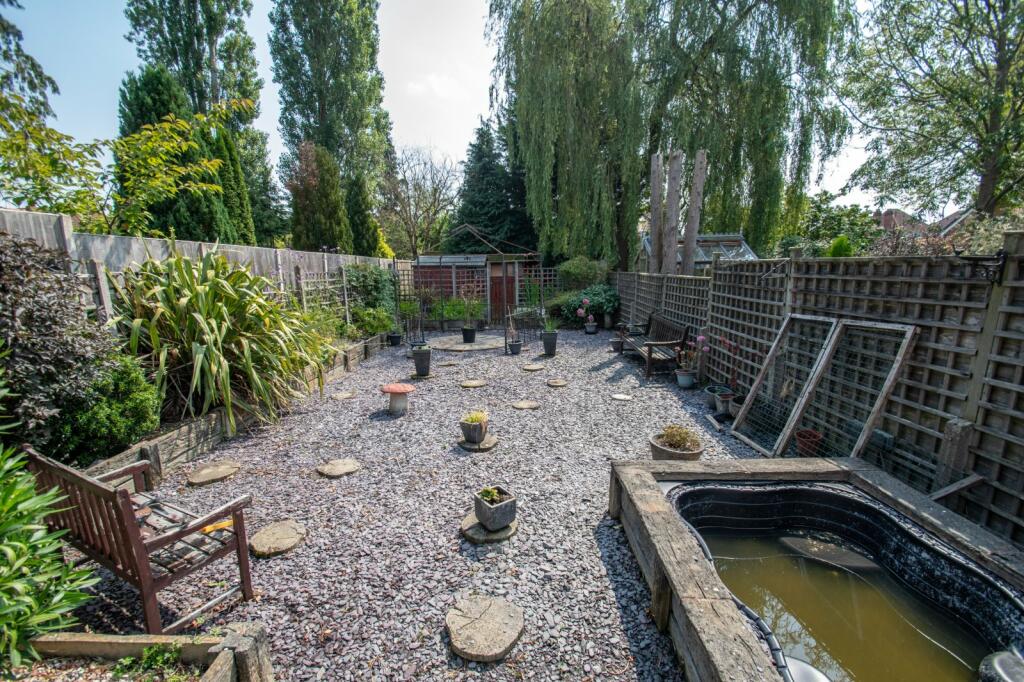 Additional property image - Coverdale Road, Solihull, West Midlands, B92