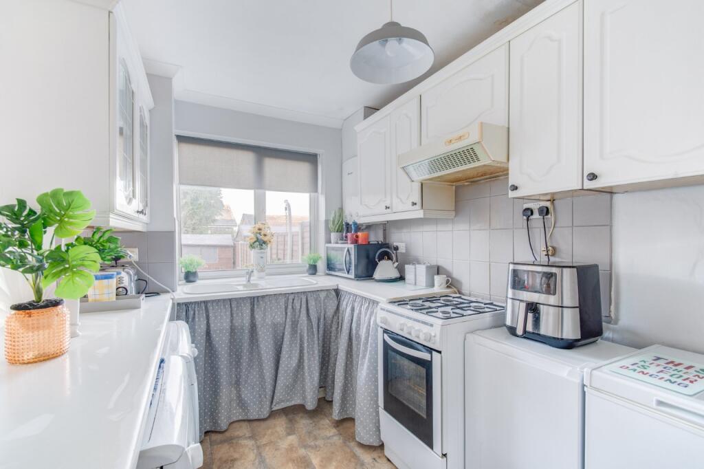 Additional property image - Wheeley Road, Solihull, West Midlands, B92