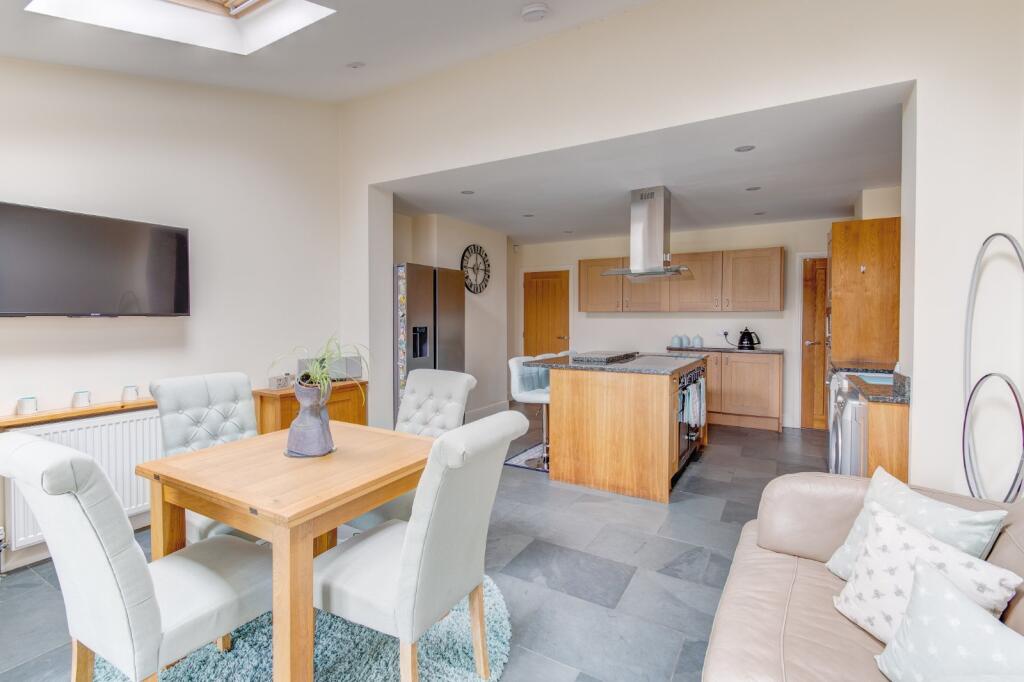 Additional property image - Barn Lane, Solihull, West Midlands, B92