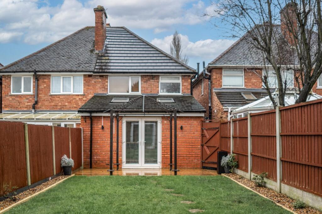 Additional property image - Barn Lane, Solihull, West Midlands, B92