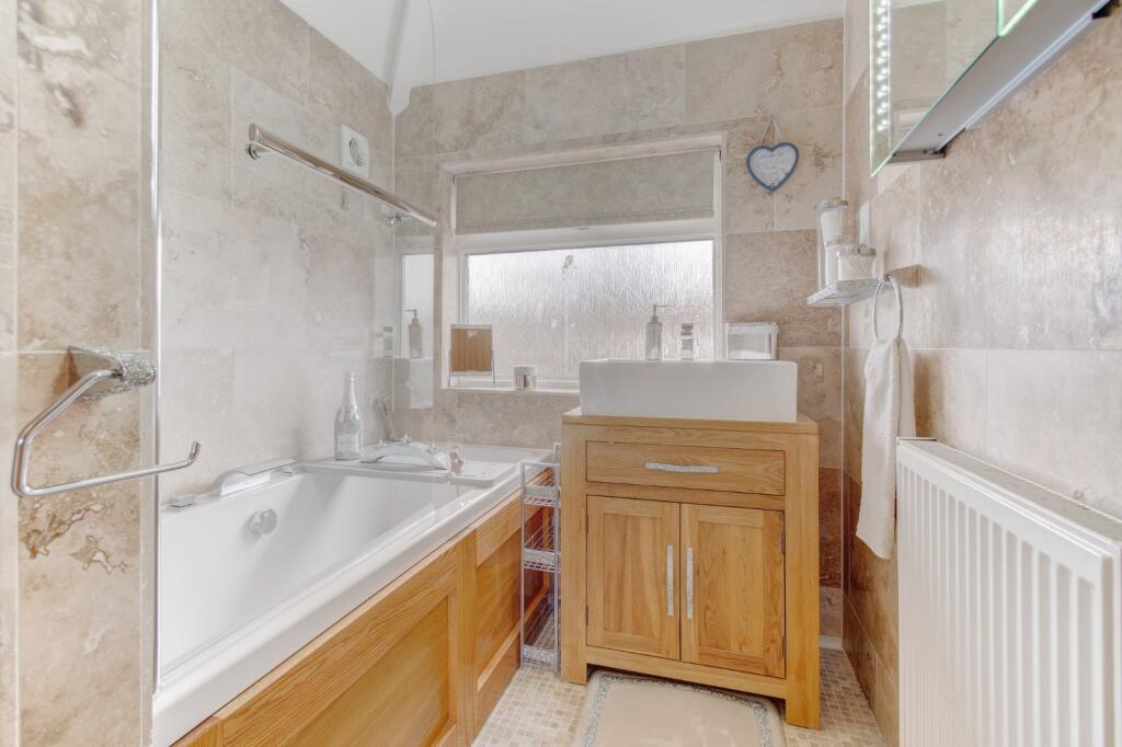 Additional property image - Barn Lane, Solihull, West Midlands, B92