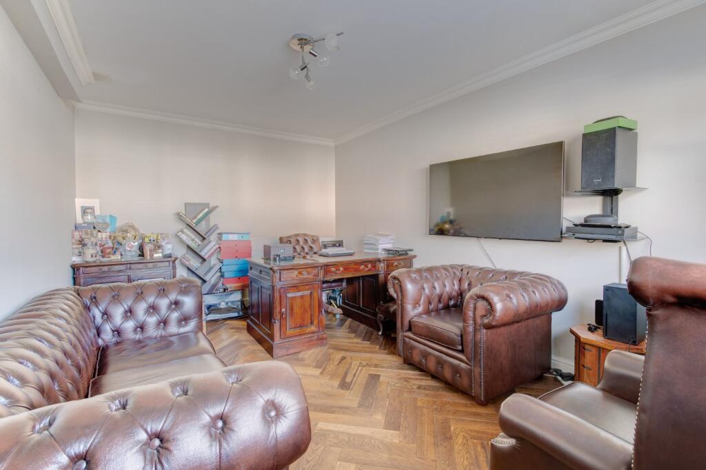 Additional property image - Binton Road, Shirley, Solihull, West Midlands, B90