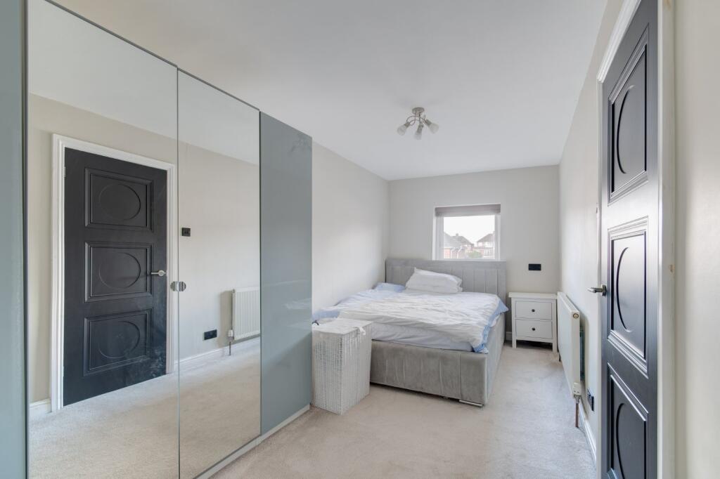 Additional property image - Binton Road, Shirley, Solihull, West Midlands, B90