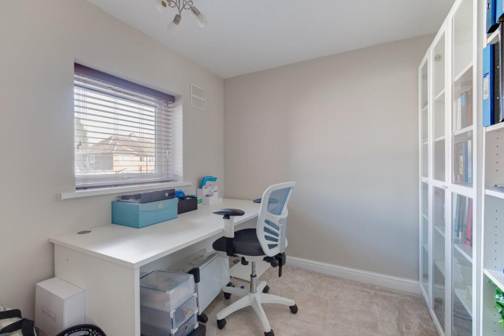 Additional property image - Binton Road, Shirley, Solihull, West Midlands, B90