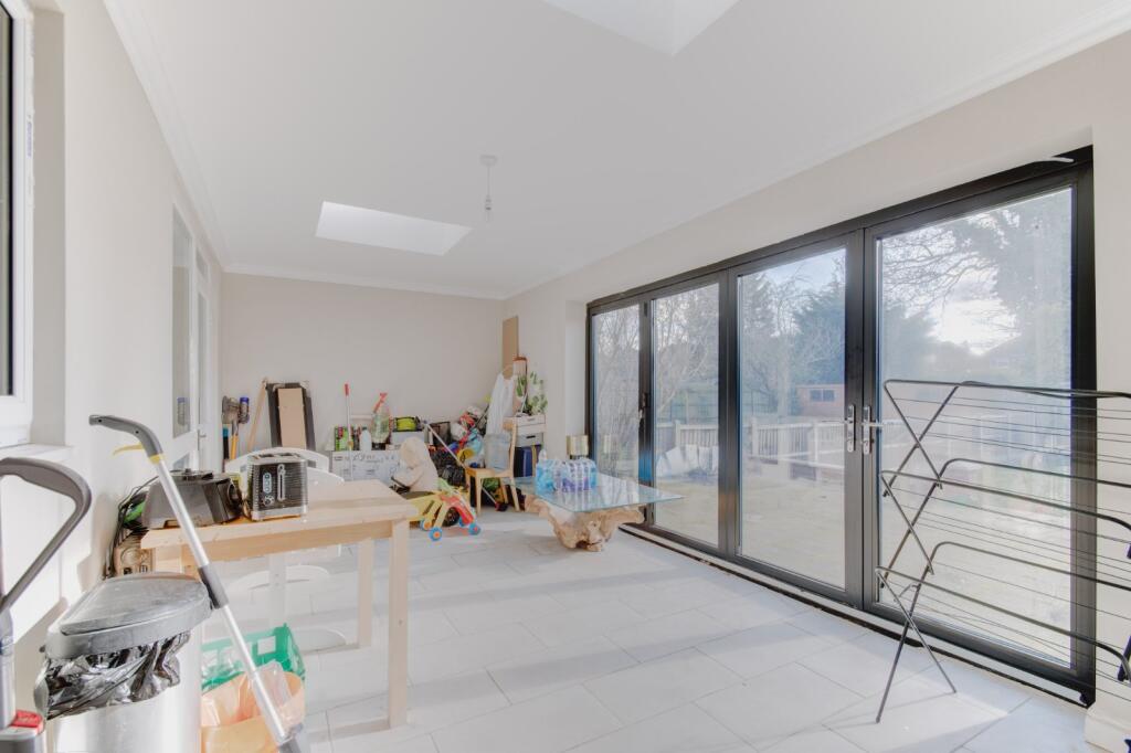 Additional property image - Binton Road, Shirley, Solihull, West Midlands, B90