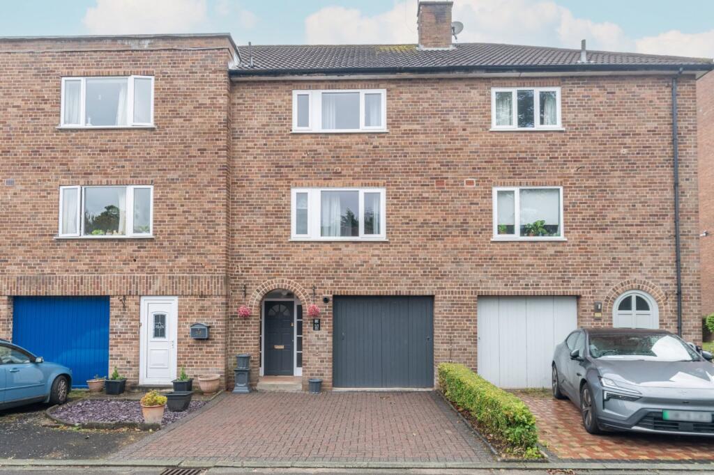 Main image of property: West Drive, Birmingham, West Midlands, B5