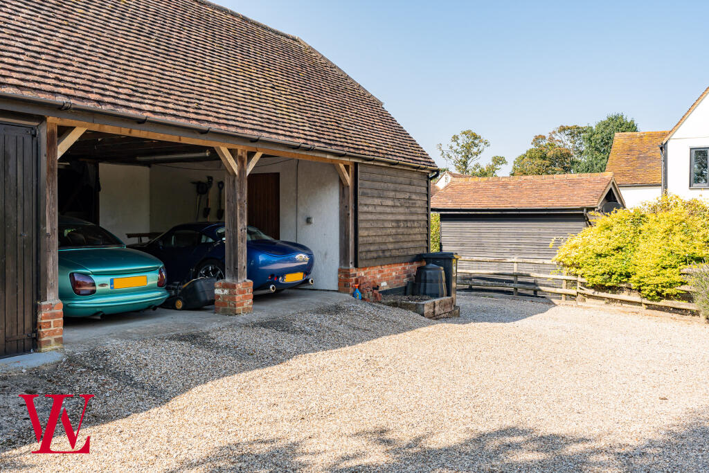 Additional property image - Bridge Barn, Folly Farm, Stortford Road, Dunmow, Essex