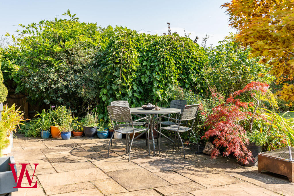 Additional property image - Bridge Barn, Folly Farm, Stortford Road, Dunmow, Essex