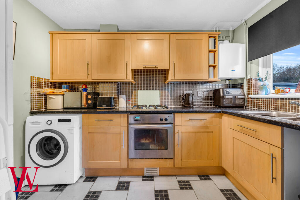 Additional property image - Irving Close, Bishop's Stortford, Hertfordshire