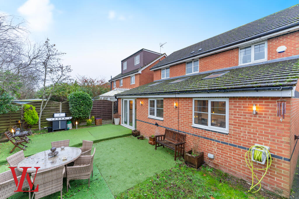 Additional property image - Burley Hill, Harlow, Essex, CM17 9QH, Harlow, Essex
