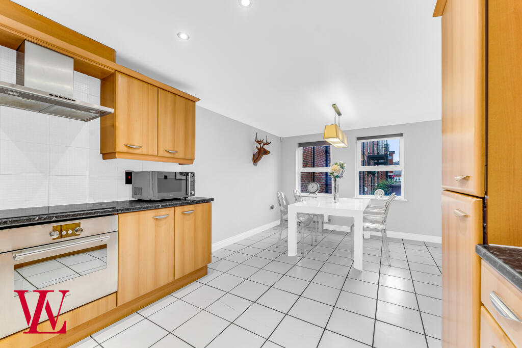 Additional property image - Cavell Drive, Bishop's Stortford, Hertfordshire