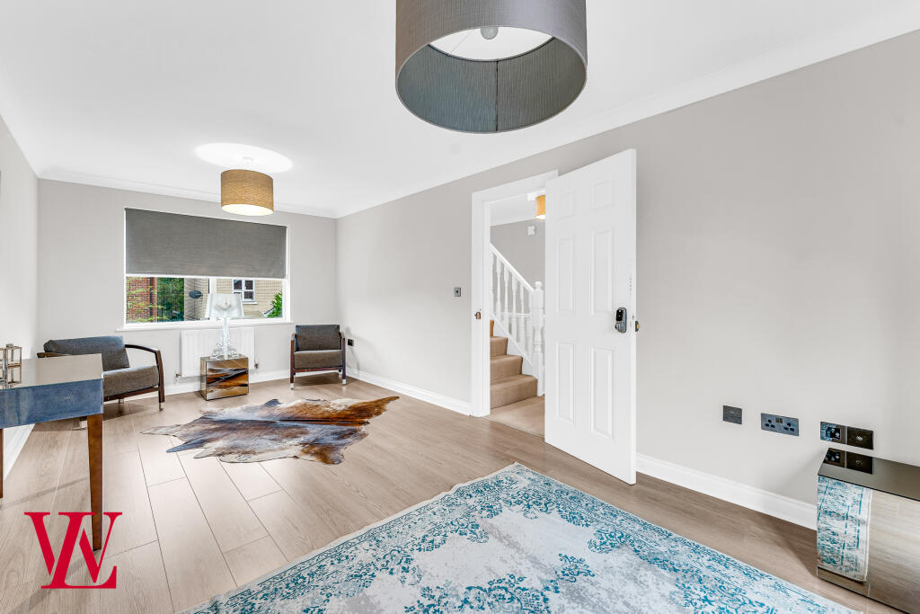 Additional property image - Cavell Drive, Bishop's Stortford, Hertfordshire