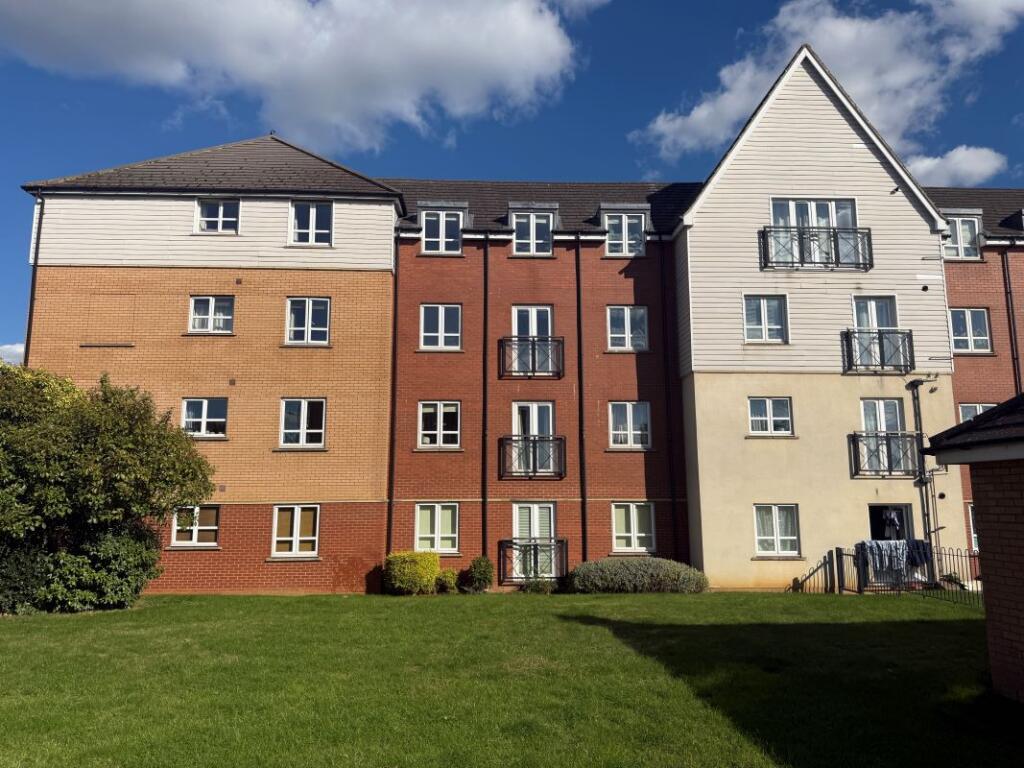Main image of property: 22 Cotton Court, River View, Northampton, Northamptonshire, NN4 8EL
