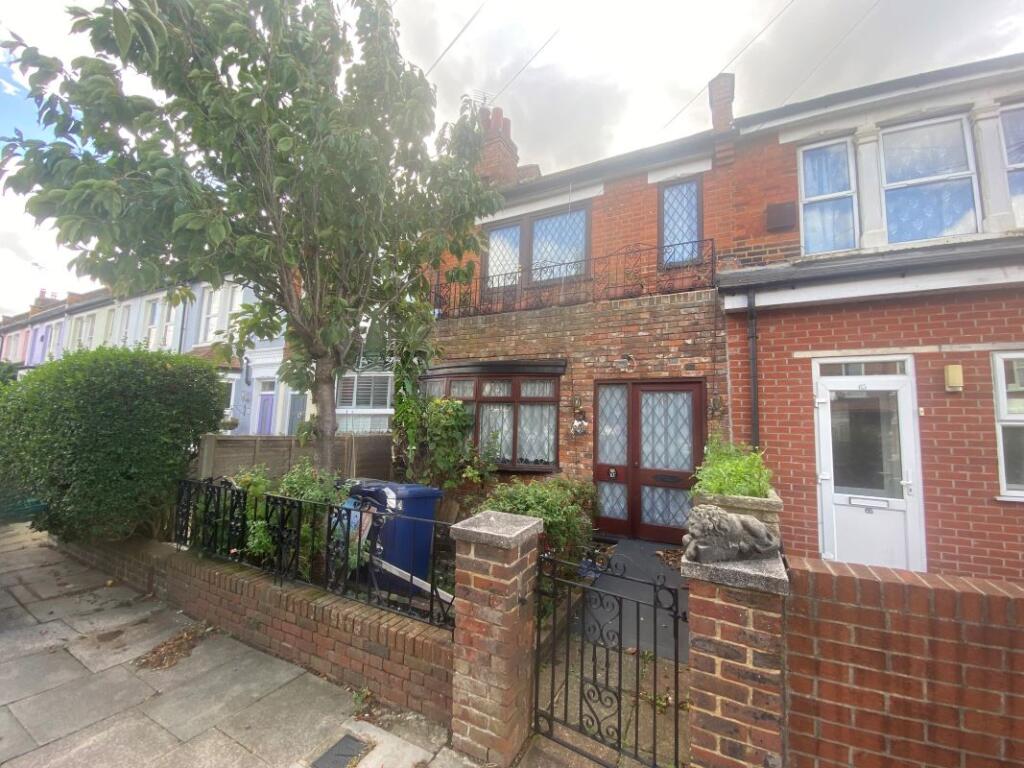 Main image of property: 63 Manor Park Road, East Finchley, London, N2 0SN