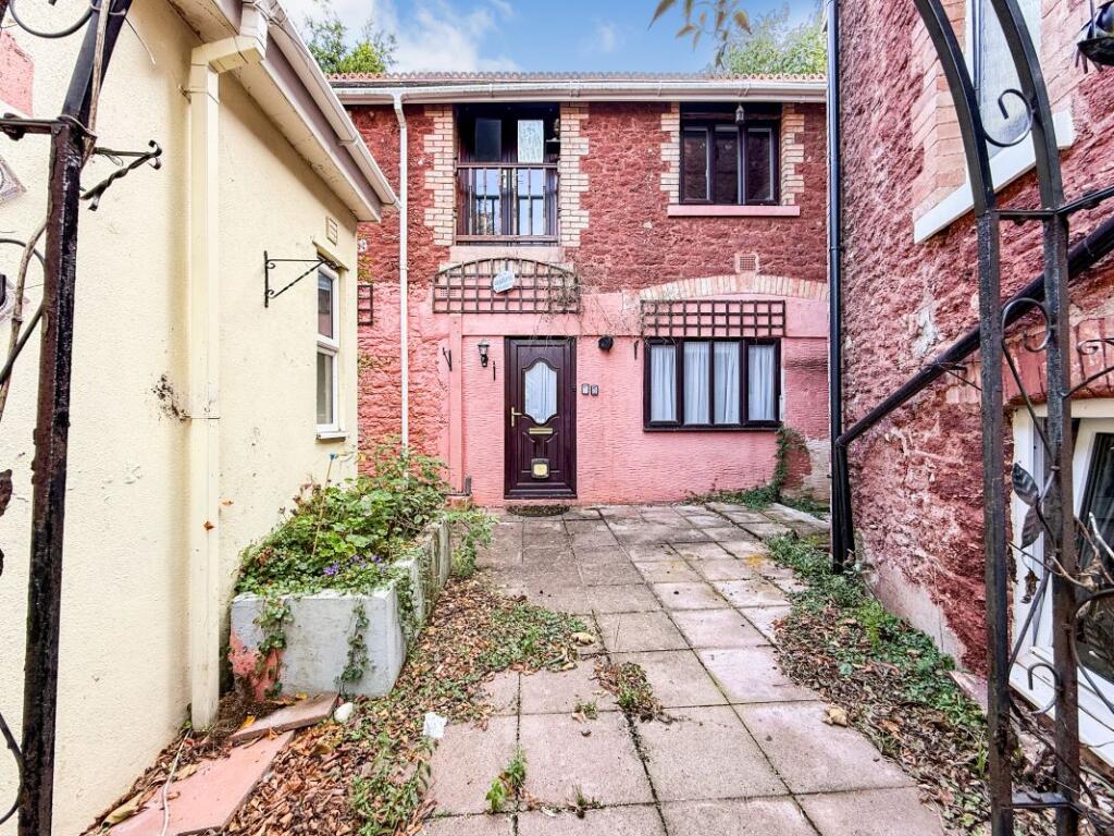 Main image of property: Betts Cottage, Old Mill Road, Torquay, Devon, TQ2 6HT