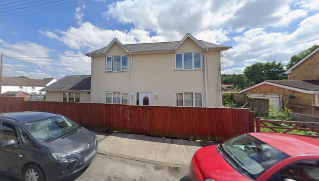 Main image of property: 1A Whitefield Close, Glynneath, Neath, West Glamorgan, SA11 5DY