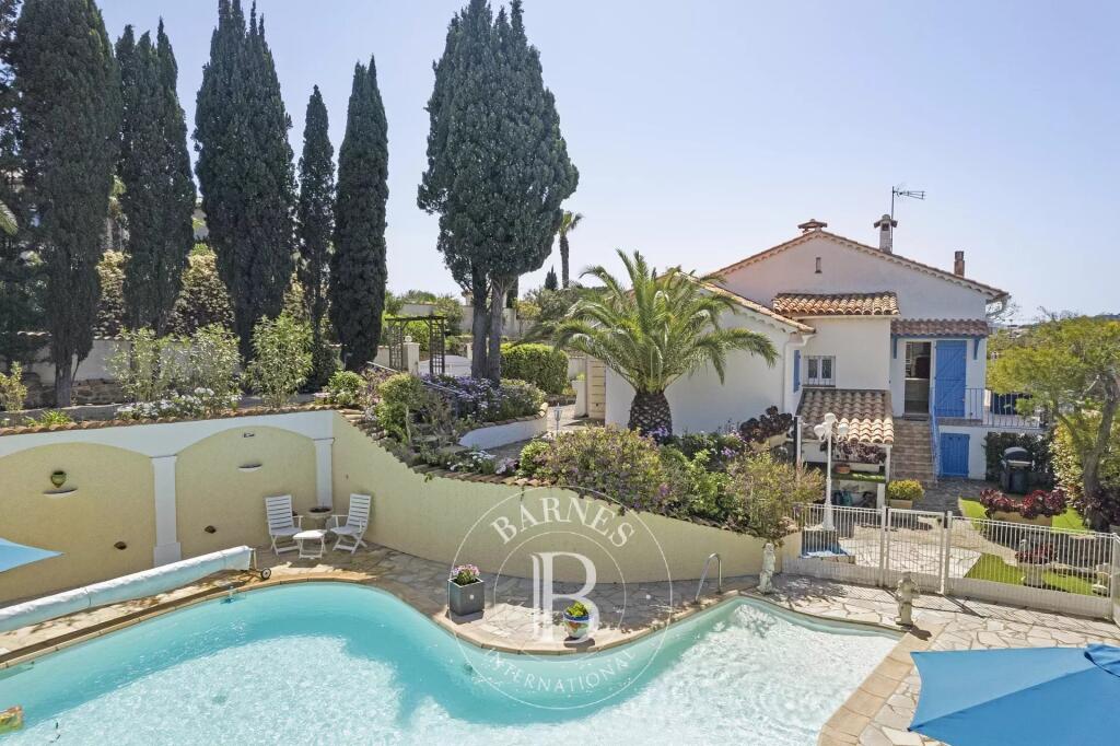 Main image of property: Provence-Alps-Cote d`Azur, Var, Ste-Maxime