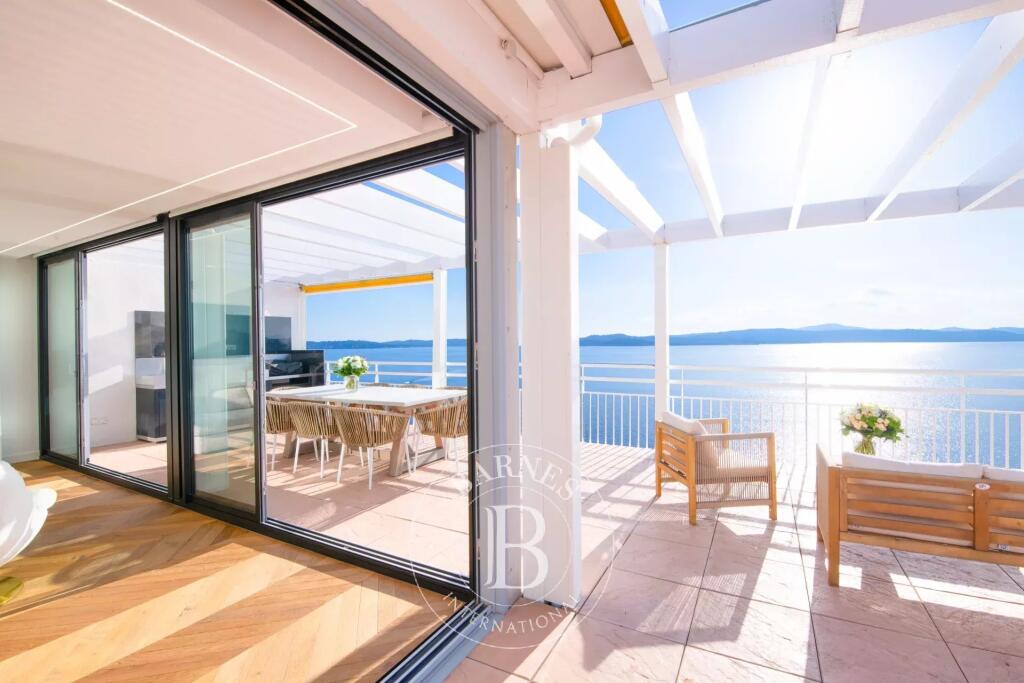 Main image of property: Provence-Alps-Cote d`Azur, Var, Ste-Maxime