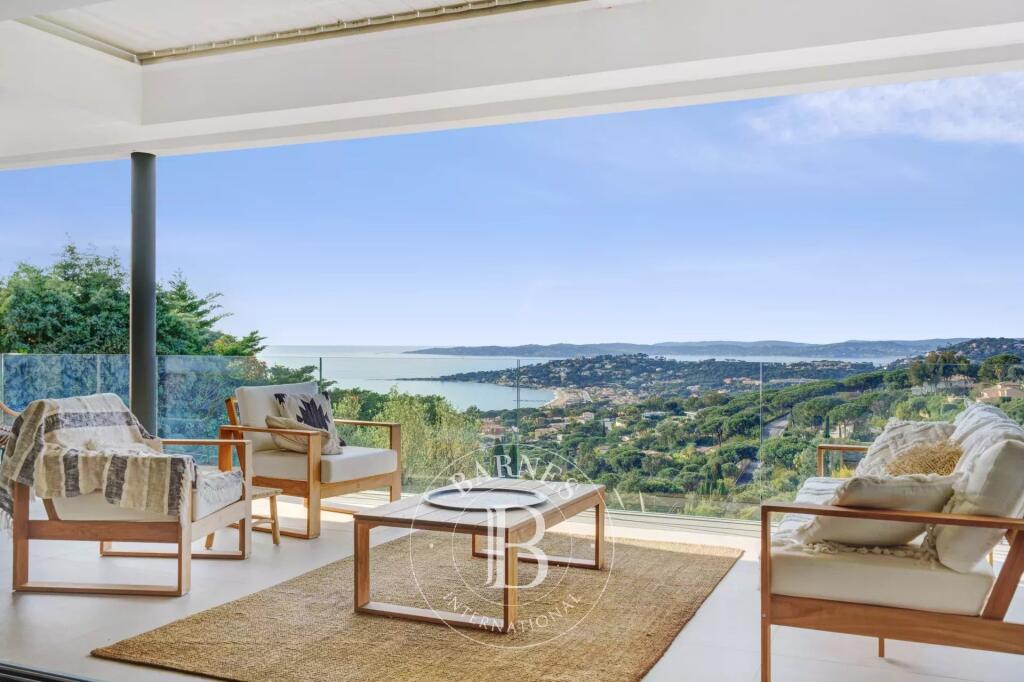 Main image of property: Provence-Alps-Cote d`Azur, Var, Ste-Maxime