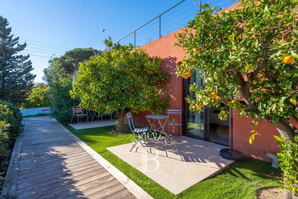 Main image of property: Provence-Alps-Cote d`Azur, Var, Ste-Maxime