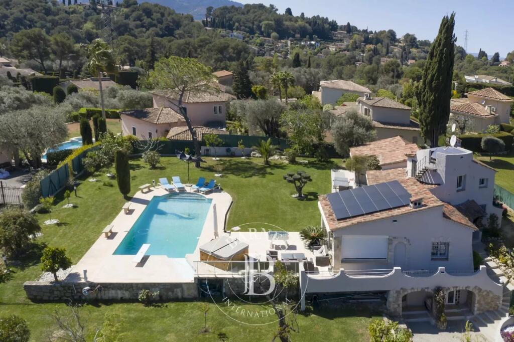 Main image of property: Provence-Alps-Cote d`Azur, Alpes-Maritimes, Mougins