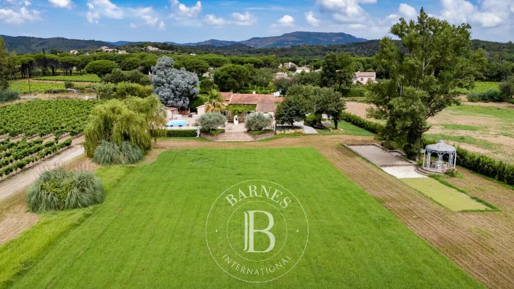Main image of property: Provence-Alps-Cote d`Azur, Var, Cogolin