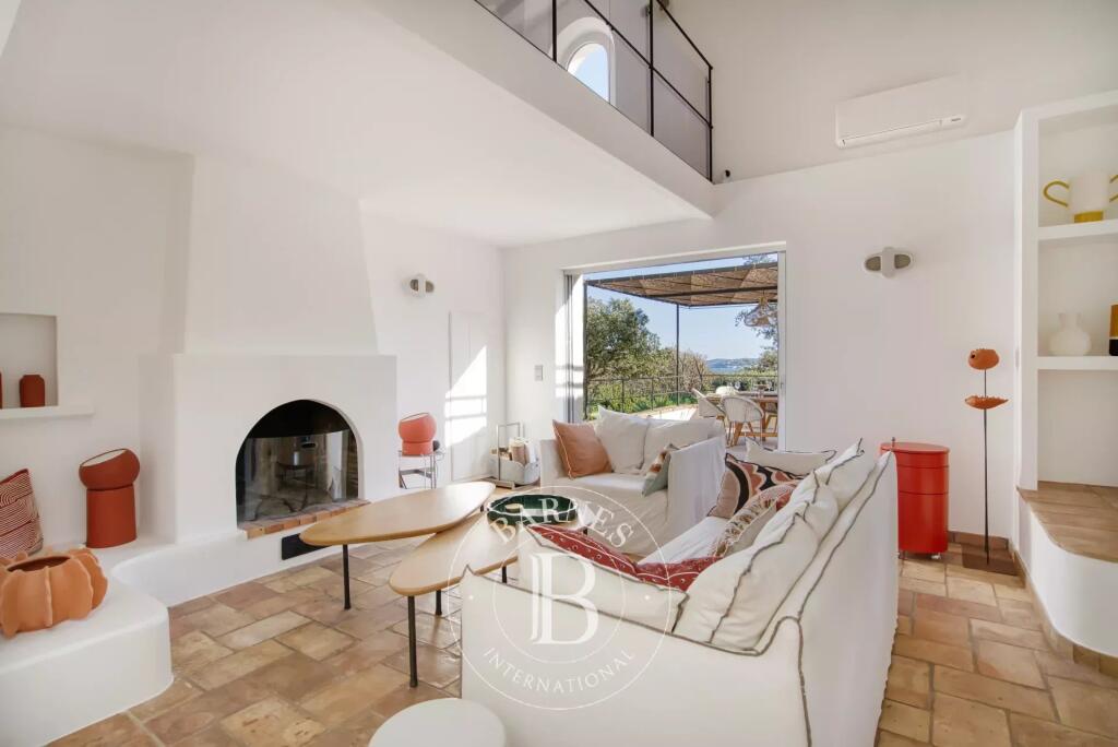 Main image of property: Provence-Alps-Cote d`Azur, Var, Grimaud