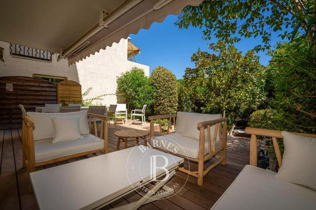 Main image of property: Provence-Alps-Cote d`Azur, Var, St-Tropez