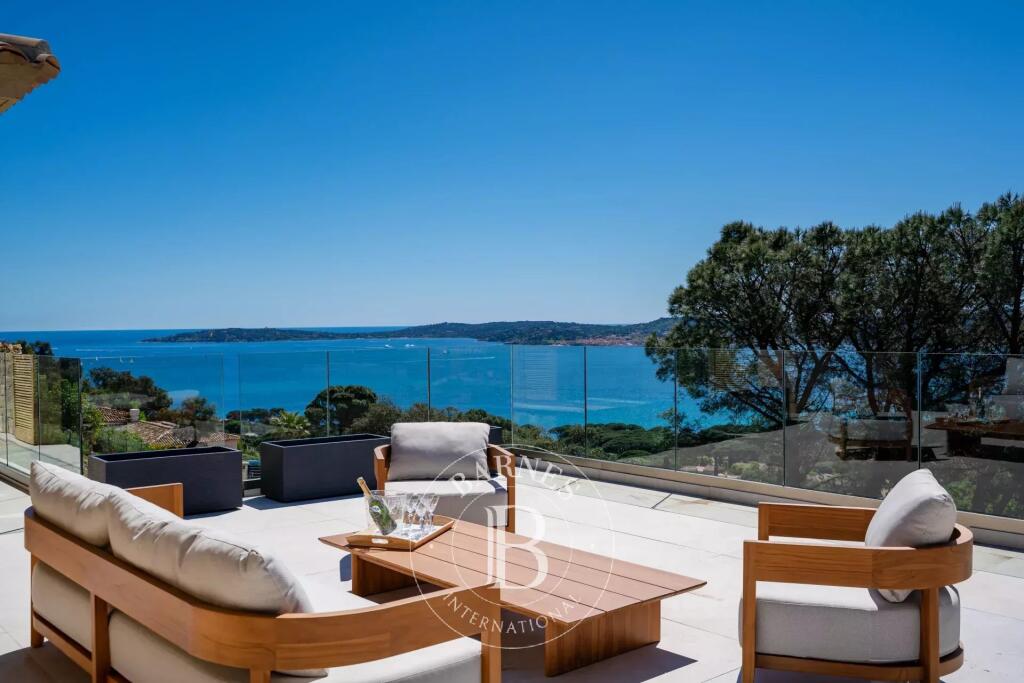 Main image of property: Provence-Alps-Cote d`Azur, Var, Grimaud