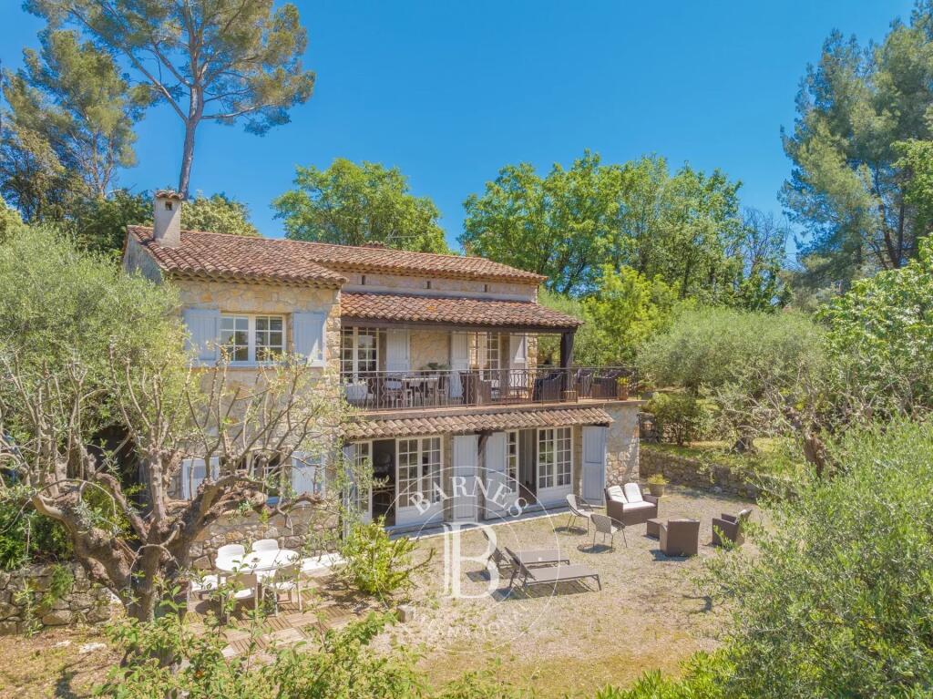 Main image of property: Provence-Alps-Cote d`Azur, Alpes-Maritimes, Mouans-Sartoux