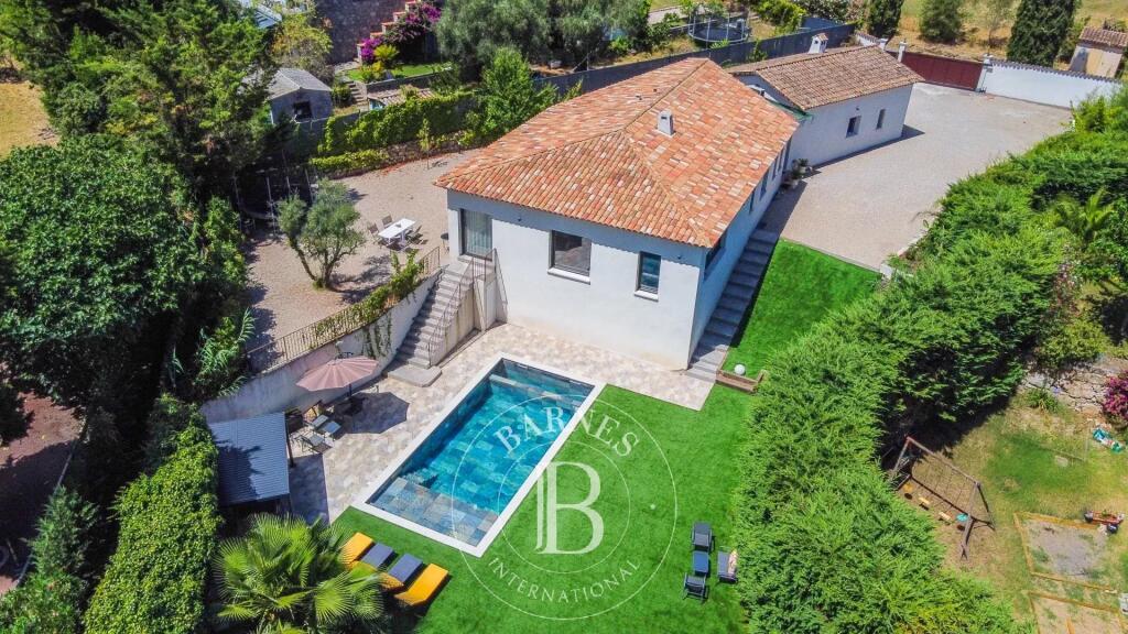 Main image of property: Provence-Alps-Cote d`Azur, Alpes-Maritimes, Mougins