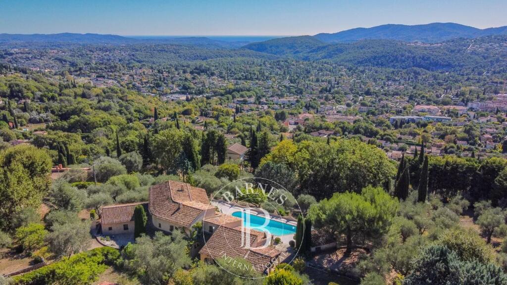 Main image of property: Provence-Alps-Cote d`Azur, Alpes-Maritimes, Cabris