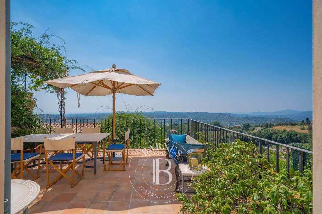 Main image of property: Provence-Alps-Cote d`Azur, Alpes-Maritimes, Chateauneuf De Grasse