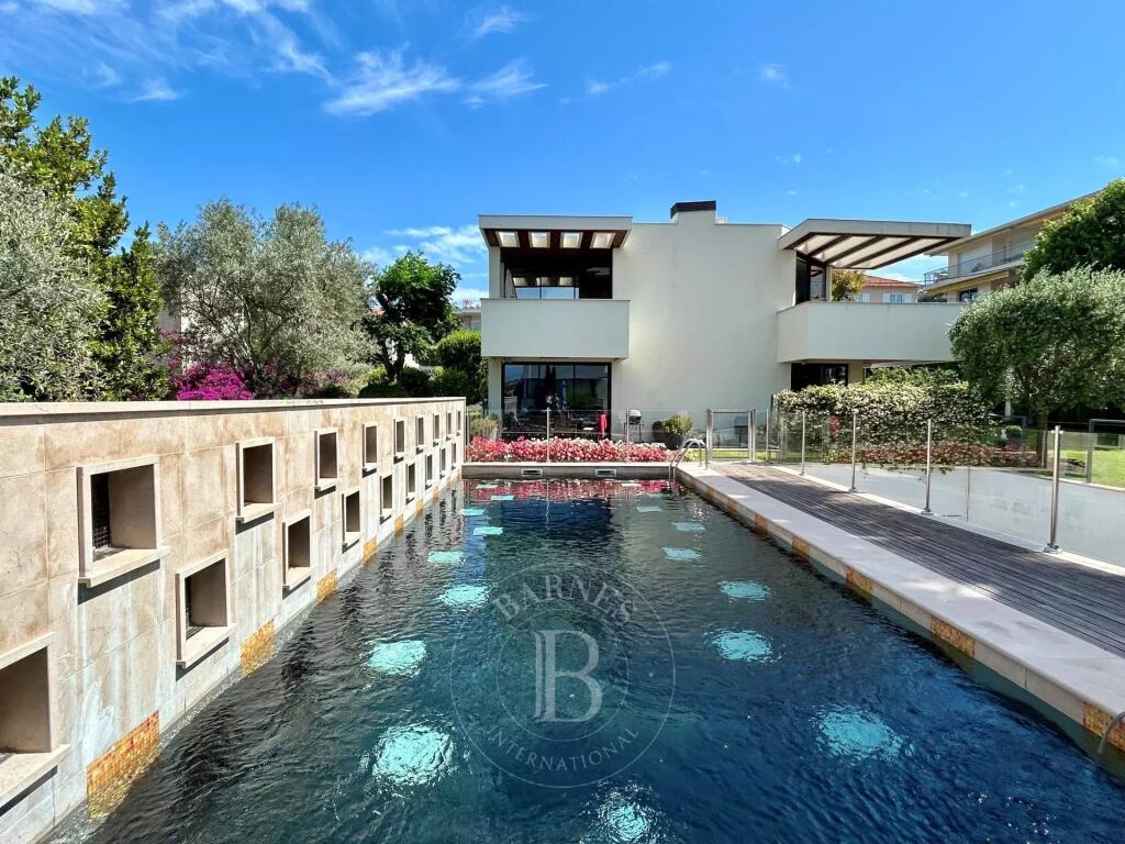 Main image of property: Provence-Alps-Cote d`Azur, Alpes-Maritimes, Antibes