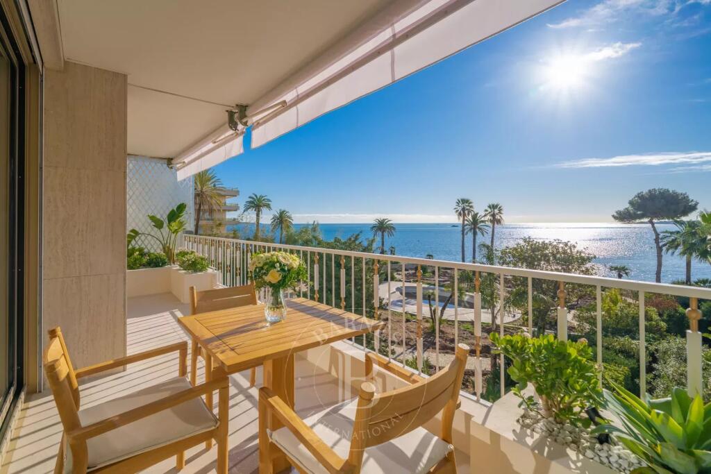 Main image of property: Provence-Alps-Cote d`Azur, Alpes-Maritimes, Cannes