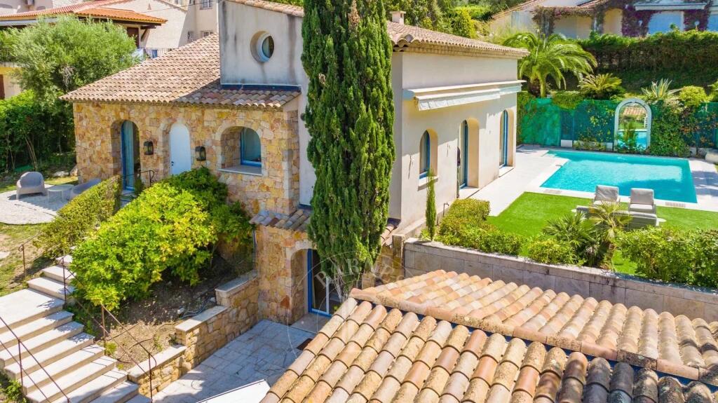 Main image of property: Provence-Alps-Cote d`Azur, Alpes-Maritimes, Cannes