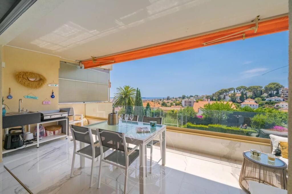 Main image of property: Provence-Alps-Cote d`Azur, Alpes-Maritimes, Le Cannet