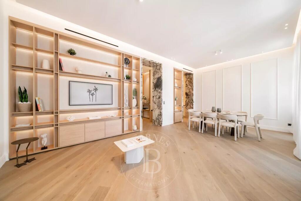 Main image of property: Provence-Alps-Cote d`Azur, Alpes-Maritimes, Cannes